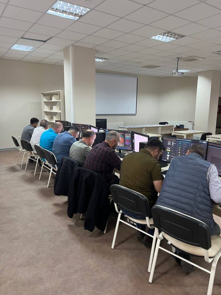 Ship Engine Room Simulator Team System (SERS™4Team) @ Recep Tayyip Erdogan University Trainer Training